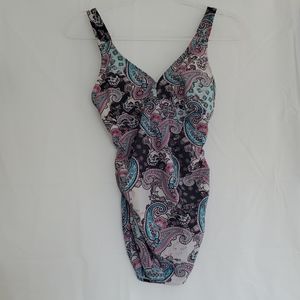 (Spanx) Love your assets Swim Top